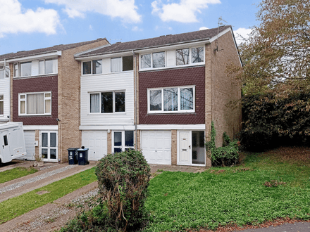 54 Varney Road, Hemel Hempstead HP1 2LR