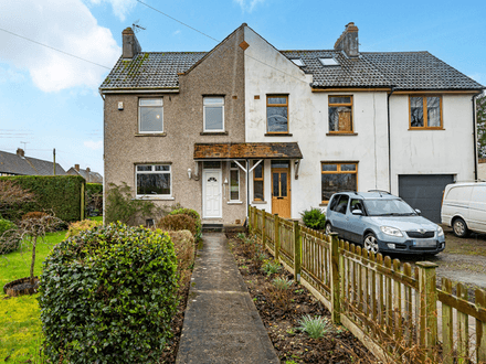 Chippenham Road, Marshfield